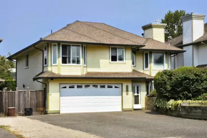 20485 120b Avenue, Maple Ridge, BC, Maple Ridge — Single Family Residence for sale