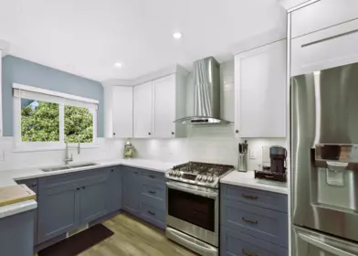Kitchen Photo of 20485 120b Avenue, Maple Ridge, BC