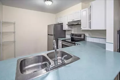 Pantry Photo of 112 15130 108 Avenue, Surrey, BC