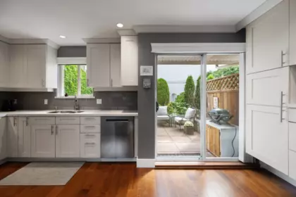 Pantry Photo of 11 15432 16a Avenue, Surrey, BC
