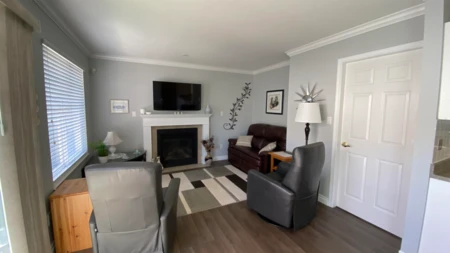 Breakfast Nook Photo of 26 6885 184th Street, Surrey, BC