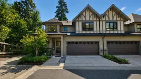 152 3500 Burke Village Promenade, Coquitlam, BC, Coquitlam — Townhouse for sale