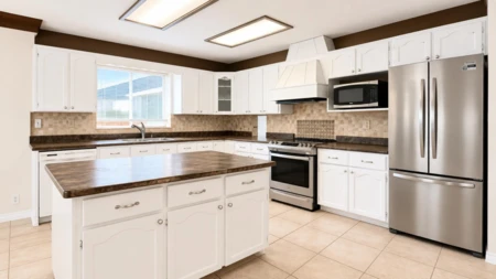 Dining Area Photo of 6470 179a Street, Surrey, BC