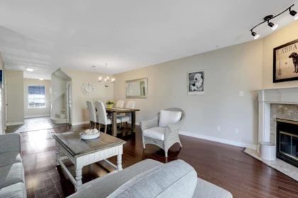 110 16335 14 Avenue, Surrey, BC, Surrey — Row House (Non-Strata) for sale
