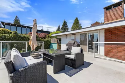Garden / Landscaping Photo of 2190 Hillside Avenue, Coquitlam, BC