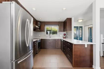 Kitchen Photo of 2190 Hillside Avenue, Coquitlam, BC