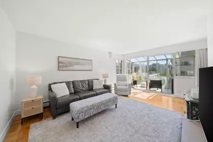 Pantry Photo of 504 1750 Esquimalt Avenue, West Vancouver, BC
