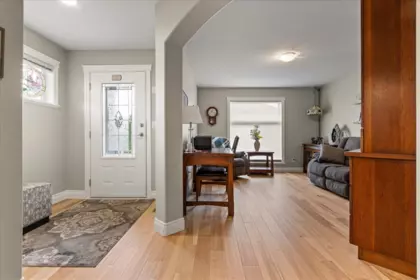 Dining Area Photo of 27 45752 Stevenson Road, Chilliwack, BC