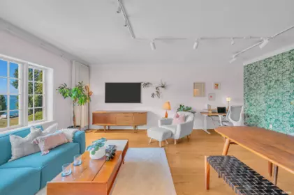 Dining Area Photo of 209 1311 Beach Avenue, Vancouver, BC