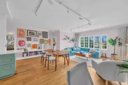 Living Room Photo of 209 1311 Beach Avenue, Vancouver, BC