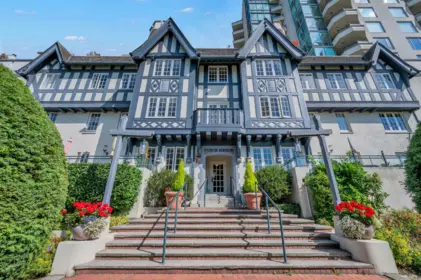 Outdoor Patio Photo of 209 1311 Beach Avenue, Vancouver, BC