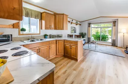 222 Tyee Drive, West Vancouver, BC, West vancouver — Manufactured Home for sale