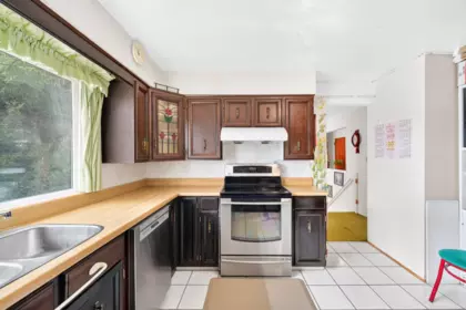 Kitchen Photo of 11551 Montego Street, Richmond, BC