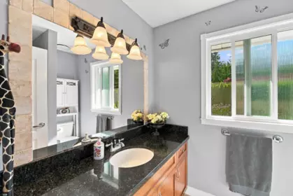Guest Bathroom Photo of 23887 62 Avenue, Langley, BC
