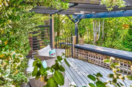 Garden / Landscaping Photo of 3476 Wilkie Avenue, Coquitlam, BC