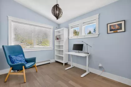 Hallway Photo of 3476 Wilkie Avenue, Coquitlam, BC