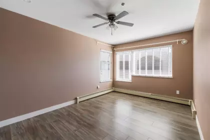 Primary Bedroom Photo of 306 15233 Pacific Avenue, White Rock, BC