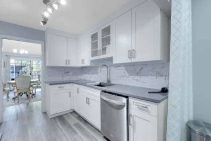 Basement Recreation Room Photo of 202 9109 154 Street, Surrey, BC