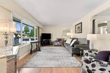 2136 Sherwood Crescent, Abbotsford, BC, Abbotsford — Single Family Residence for sale