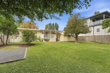 Swimming Pool Photo of 2136 Sherwood Crescent, Abbotsford, BC