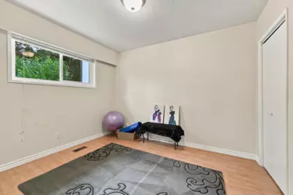 Walk-In Closet Photo of 2136 Sherwood Crescent, Abbotsford, BC