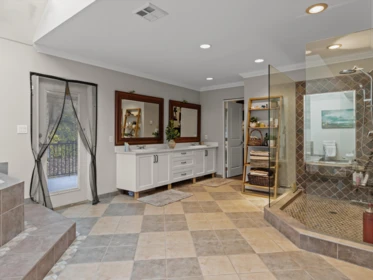 Garage Interior Photo of 2651 Stonecroft Drive, Abbotsford, BC