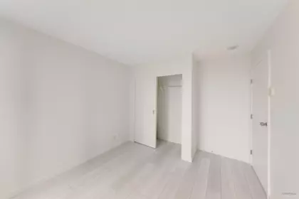 Laundry Room Photo of 1509 111 W Georgia Street, Vancouver, BC