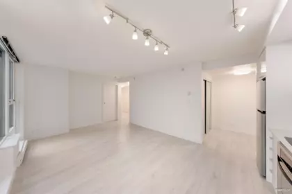 Mudroom Photo of 1509 111 W Georgia Street, Vancouver, BC