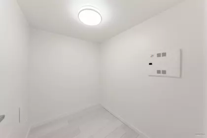 Powder Room Photo of 1509 111 W Georgia Street, Vancouver, BC