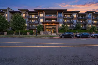 Exterior Rear Photo of 309 31158 Westridge Place, Abbotsford, BC