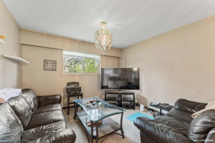Office / Den Photo of 15156 93 Avenue, Surrey, BC