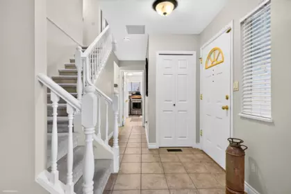 13370 61 Avenue, Surrey, BC, Surrey — Single Family Residence for sale