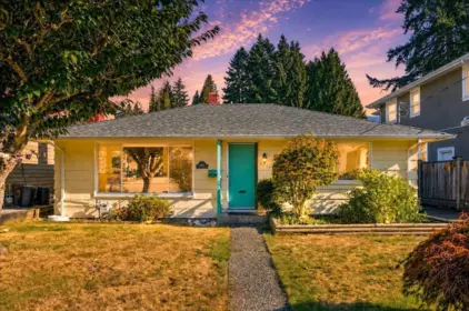 3040 Paisley Road, North Vancouver, BC, North vancouver — Single Family Residence for sale