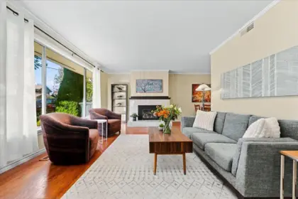 3040 Paisley Road, North Vancouver, BC, North vancouver — Single Family Residence for sale