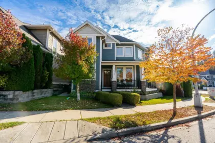 14702 32a Avenue, Surrey, BC, Surrey — Single Family Residence for sale