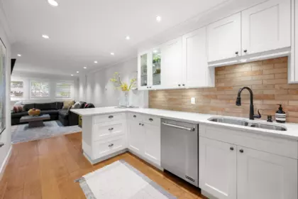 102 828 Gilford Street, Vancouver, BC, Vancouver — Apartment/Condo for sale