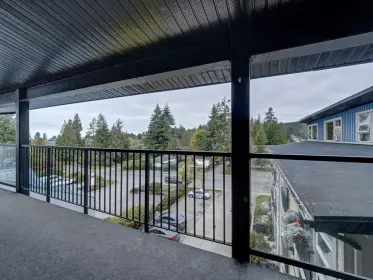 423 5604 Inlet Avenue, Sechelt, BC, Sechelt — Apartment/Condo for sale