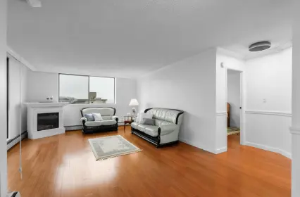 401 1390 Duchess Avenue, West Vancouver, BC, West vancouver — Apartment/Condo for sale