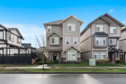 4358 N Auguston Parkway, Abbotsford, BC, Abbotsford — Single Family Residence for sale