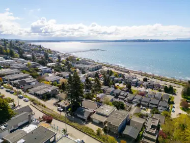 14732 Upper Roper Avenue, White Rock, BC, White rock — Single Family Residence for sale