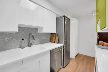 406 1157 Nelson Street, Vancouver, BC, Vancouver — Apartment/Condo for sale