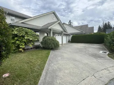 6316 Williams Place, Sechelt, BC, Sechelt — Single Family Residence for sale