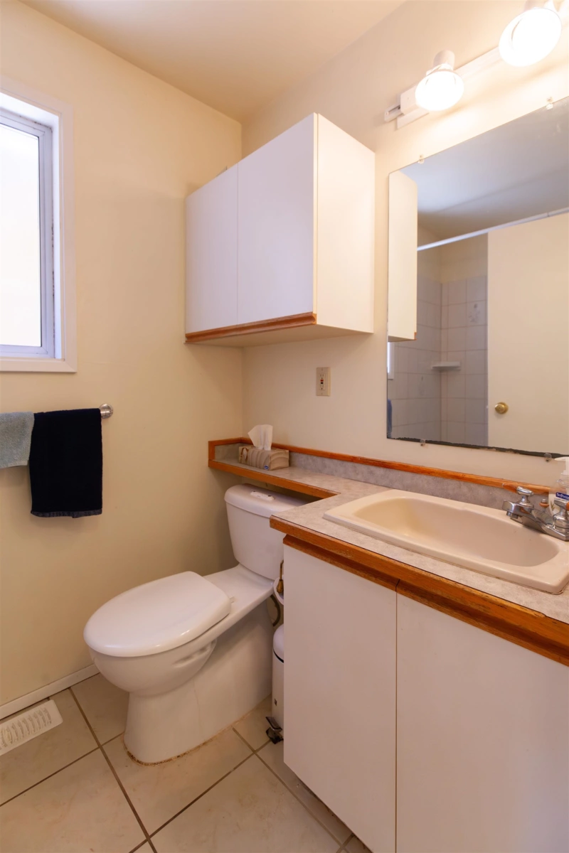 Laundry Room Photo of 552 Club Crescent, Mayne Island, BC