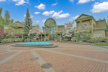 Hot Tub / Spa Photo of 201 13870 70 Avenue, Surrey, BC