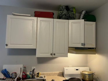 Kitchen Island Photo of 13218 67 Avenue, Surrey, BC