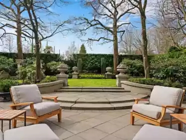 Neighborhood Park Photo Near 1B 1596 W 14th Avenue, Vancouver, BC