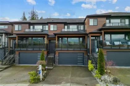 13682 Mckercher Drive, Maple Ridge, BC, Maple Ridge — Row House (Non-Strata) for sale