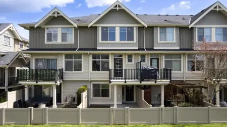 51 19525 73 Avenue, Surrey, BC, Surrey — Townhouse for sale