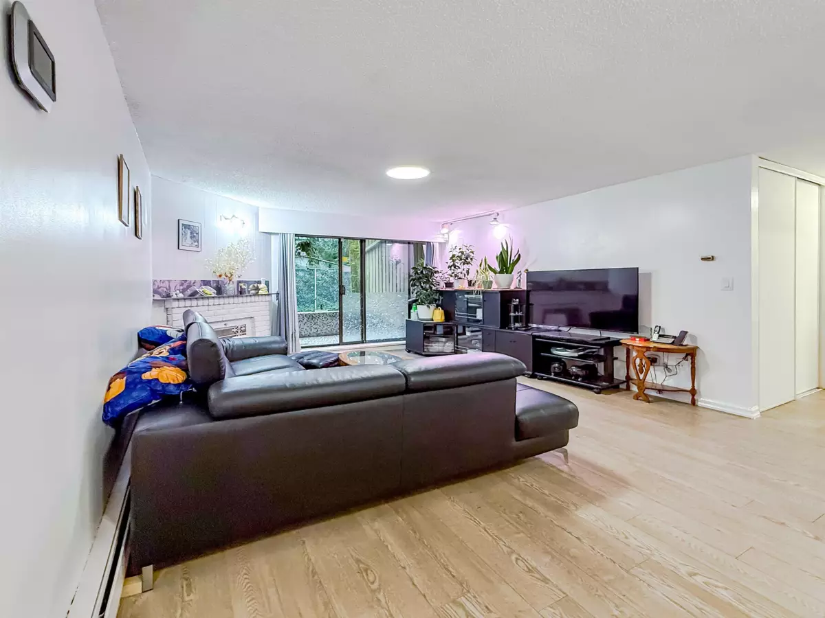 Family Room Photo of 124 9101 Horne Street, Burnaby, BC