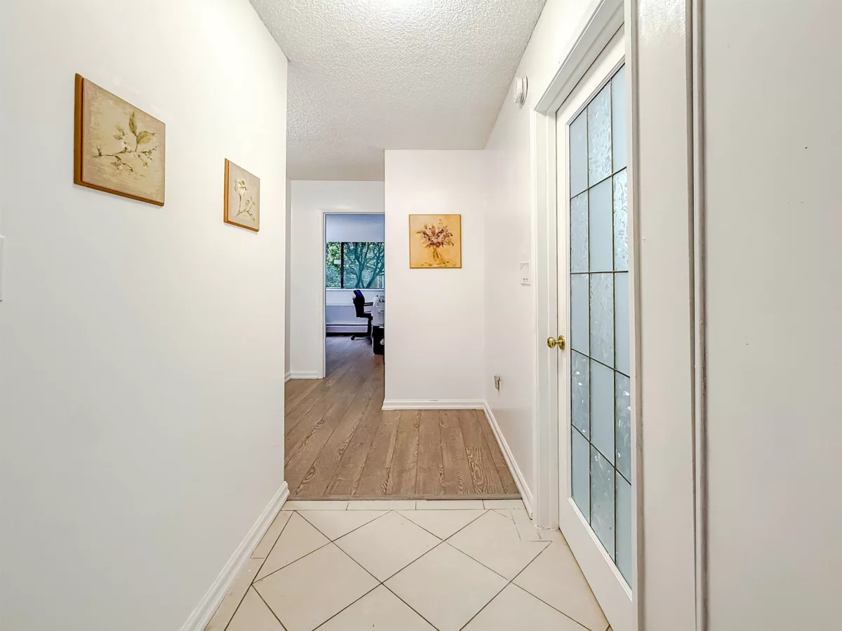 Mudroom Photo of 124 9101 Horne Street, Burnaby, BC